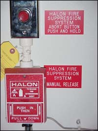 Figure 3. Activating mechanism for halon extinguishing system.