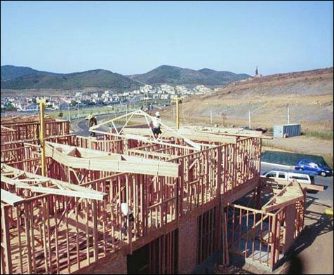 Fall Protection In Residential Construction - For problems with accessibility in using figures and illustrations, please contact the DOC at 202-693-2020.