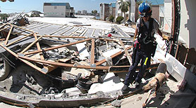Photo courtesy of FEMA. This picture shows actual disaster site work conditions and may not illustrate proper safety and health procedures.