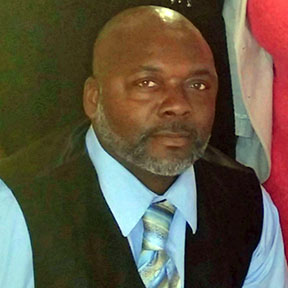 Ronnie Chase Sr.