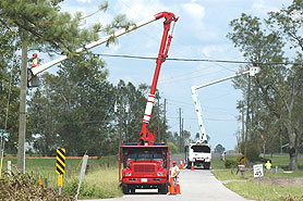 Photo courtesy of FEMA. This picture shows actual disaster site work conditions and may not illustrate proper safety and health procedures.